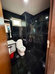 Watercolours (D18), Condominium #500332141